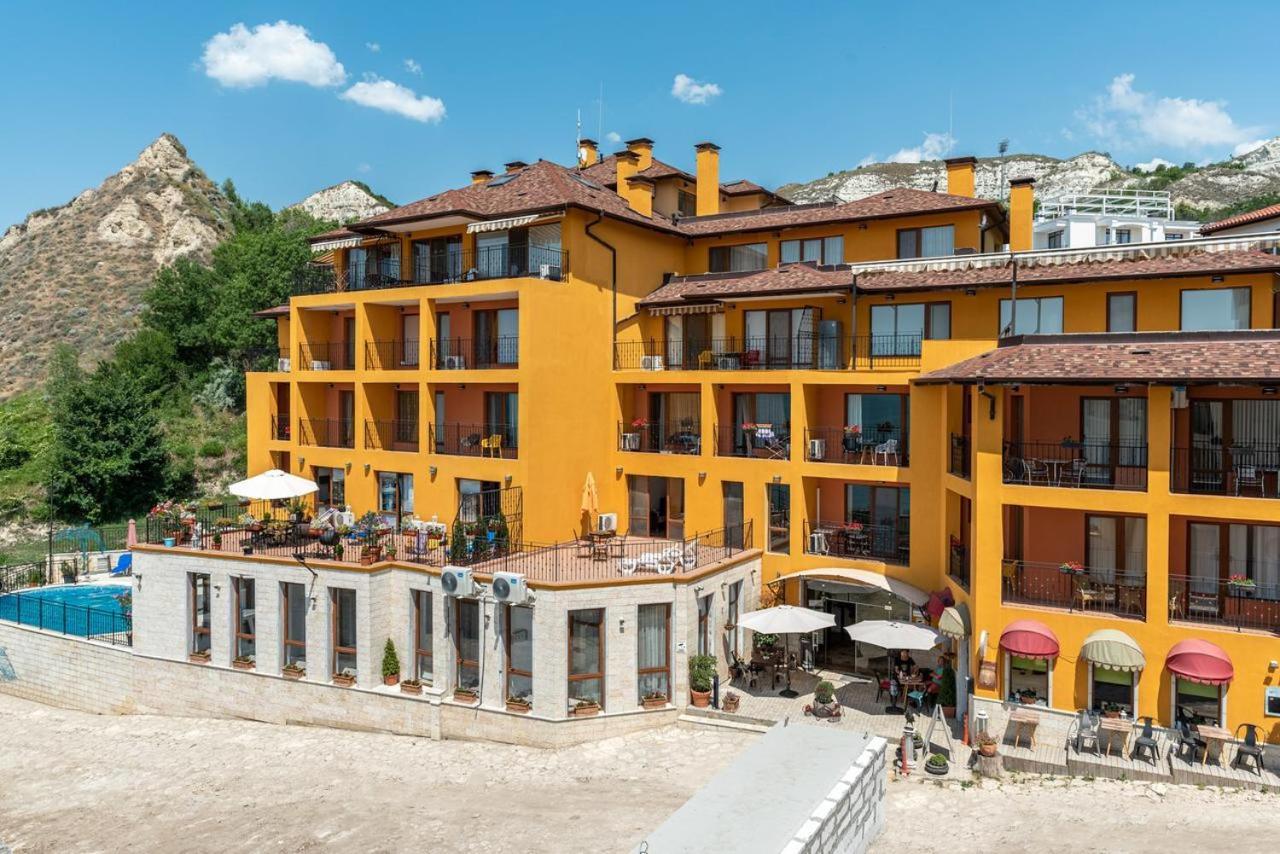 Supreme Beach Apartments Balchik Ngoại thất bức ảnh