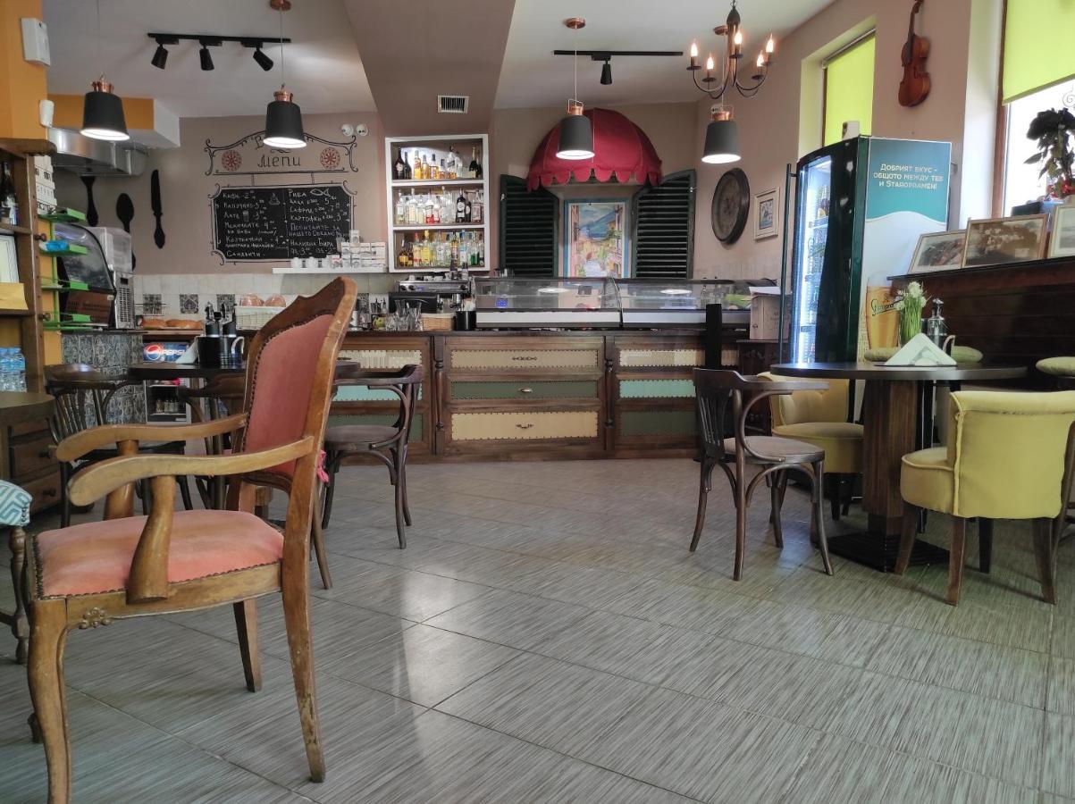 Supreme Beach Apartments Balchik Ngoại thất bức ảnh