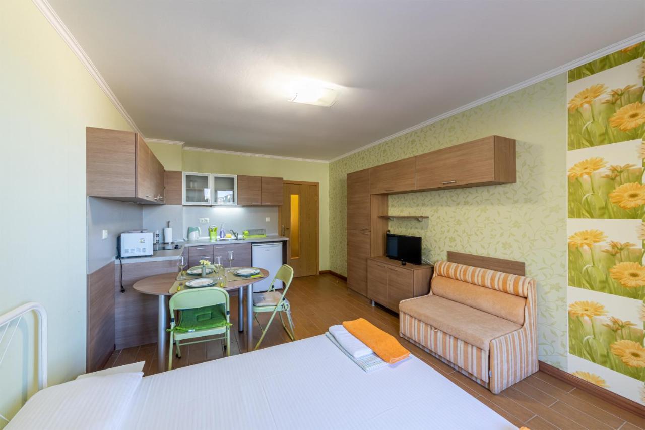 Supreme Beach Apartments Balchik Ngoại thất bức ảnh