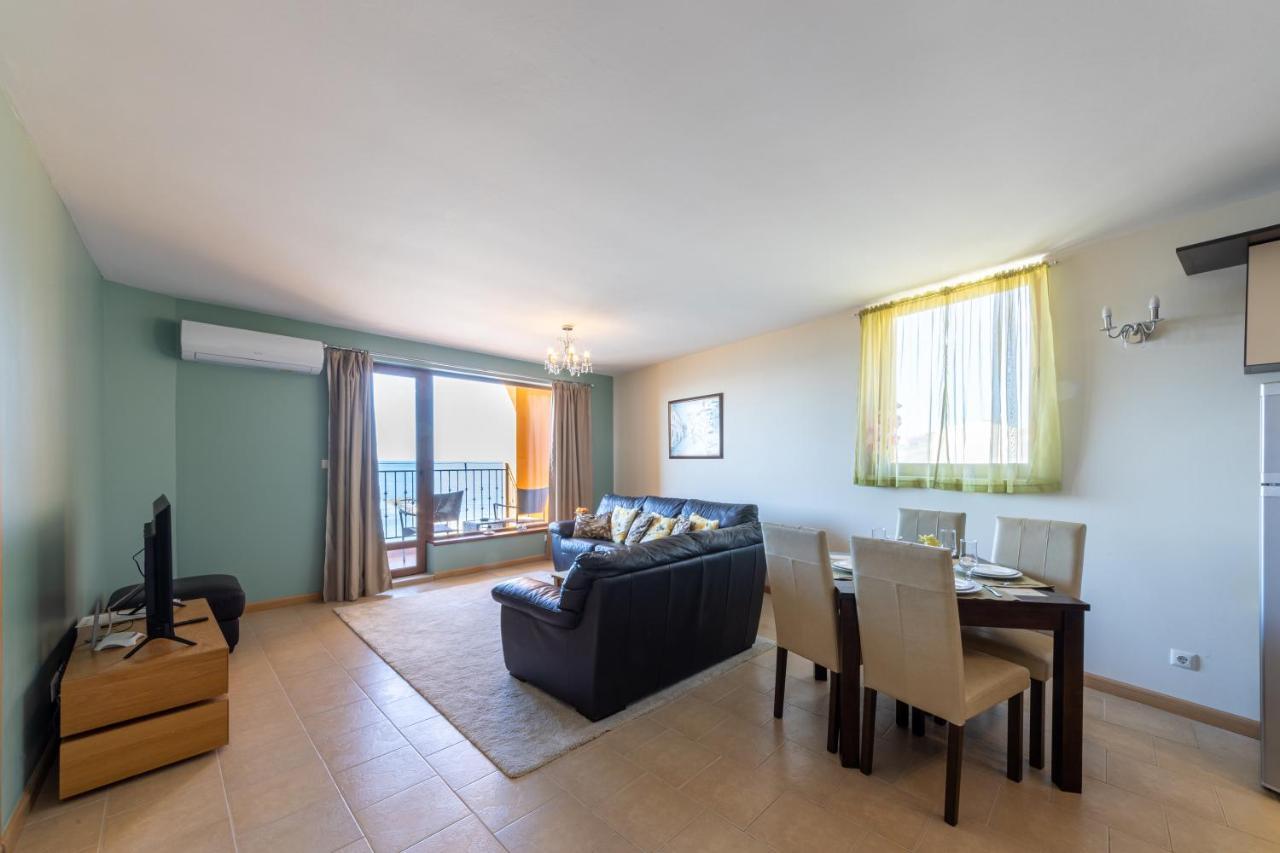 Supreme Beach Apartments Balchik Ngoại thất bức ảnh
