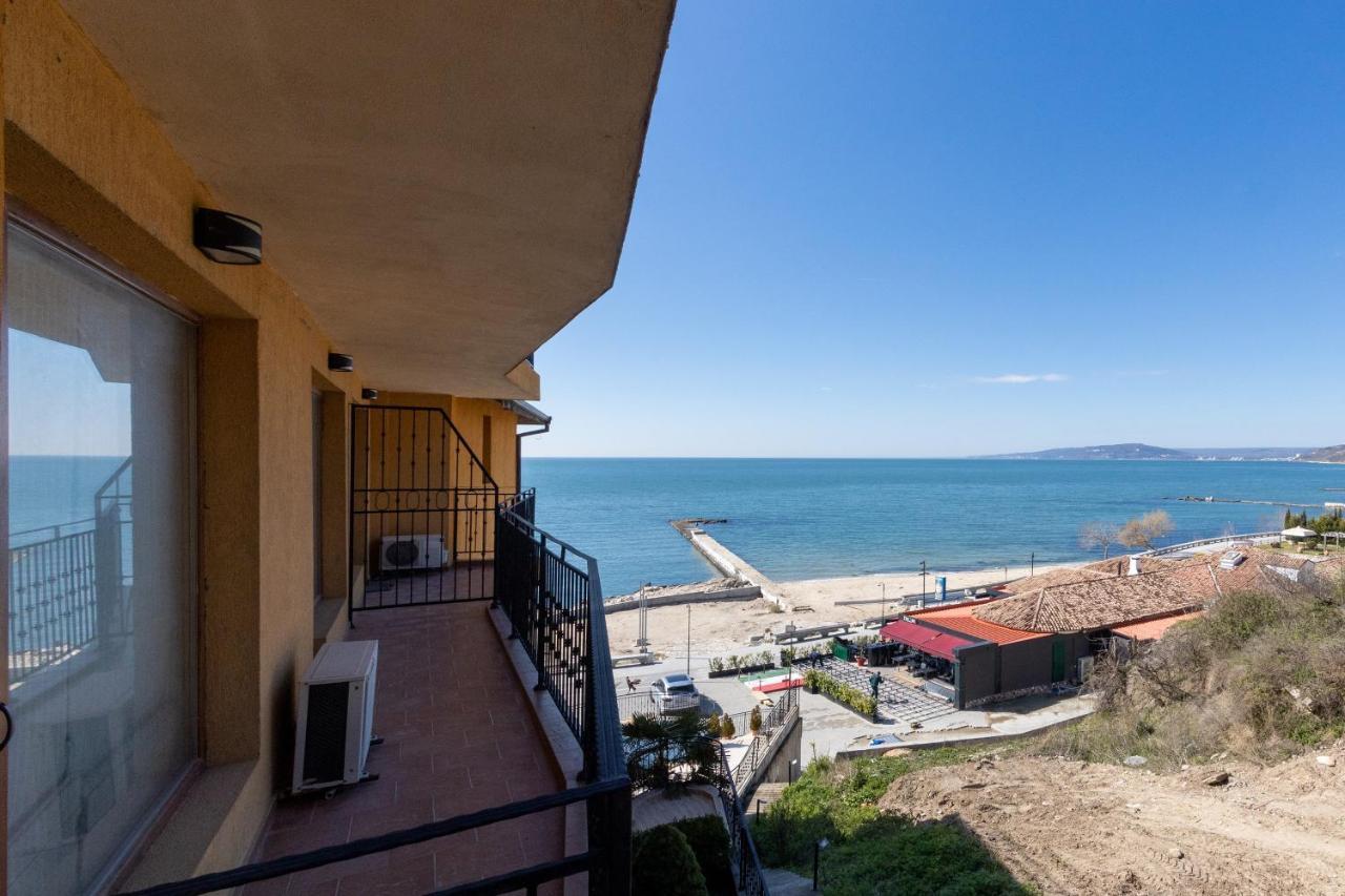Supreme Beach Apartments Balchik Ngoại thất bức ảnh